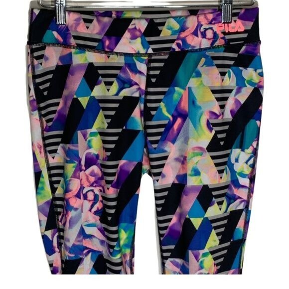 Fila Women’s Small Cropped Workout Running Gym Leggings - Picture 2 of 9